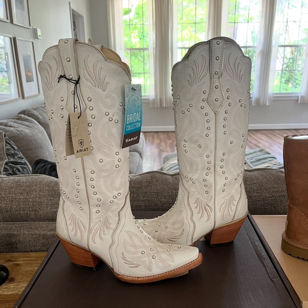 Ariat Women's Cream Heeled Boots